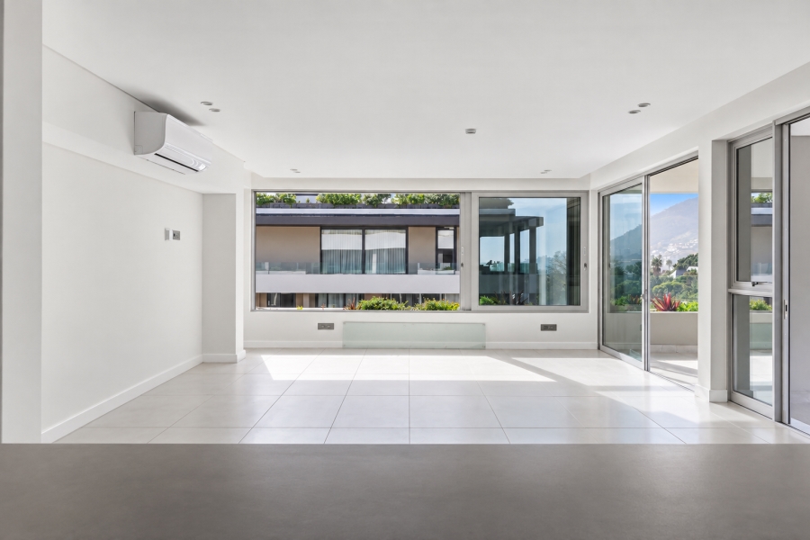 3 Bedroom Property for Sale in Fresnaye Western Cape